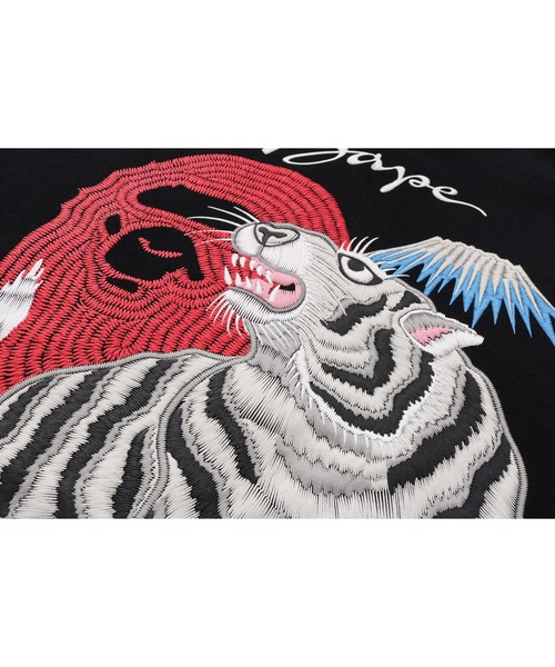 TIGER SOUVENIR ZIP HOODIE（パーカー）｜A BATHING APE（ア