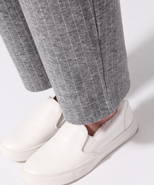 GLOBAL WORK（グローバルワーク）の「TRカットワイドパンツ/569157（その他パンツ・レディース・ダークグレー/ネイビー/グレー/カーキ/グレー系その他/ダークブルー・MEDIUM/LARGE）」の16枚目の写真