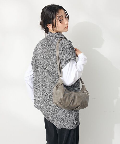 CRAFT STANDARD BOUTIQUE（クラフトスタンダードブティック）の「モールニットジップベスト（ベスト・レディース・ブラック/ベージュ・FREE）」の6枚目の写真