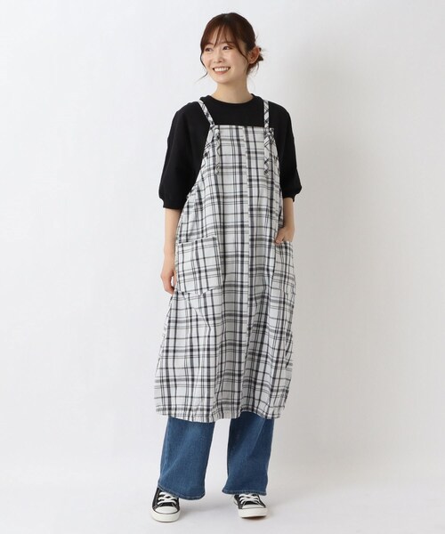 one'sterrace(ワンズテラス)の「肩紐 裾ゴム入りバルーンワンピース(ワンピース・レディース・グレー系その他7/アイボリー系8・02)」の13枚目の写真
