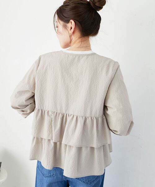 le.coeur blanc（ルクールブラン）の「《大人気マストアイテム！》カラミタンブラーフリルブルゾン（その他トップス・レディース・ブラック/オフホワイト/ベージュ・38）」の11枚目の写真