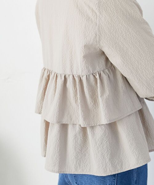 le.coeur blanc（ルクールブラン）の「《大人気マストアイテム！》カラミタンブラーフリルブルゾン（その他トップス・レディース・ブラック/オフホワイト/ベージュ・38）」の12枚目の写真