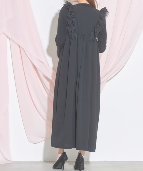 tocco closet(トッコ クローゼット)の「【ZOZO限定】重ねチュールフリルジャンパースカート(ジャンパースカート・レディース・ブラック/グレイッシュベージュ/ドット・M)」の6枚目の写真