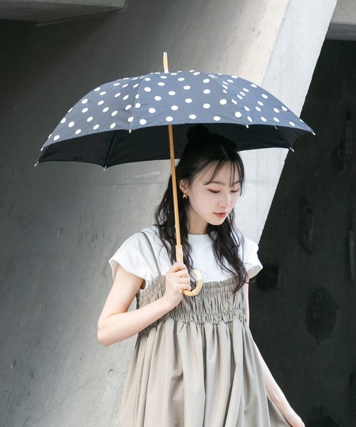 SMELLY（スメリー）の「because　ドットバンブー長傘（長傘・レディース・ブラック/アイボリー・FREE）」の2枚目の写真