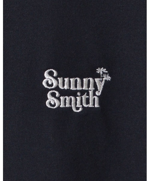 Sunny Smith(サニースミス)の「【SUNNY SMITH】11.6ウルトラヘビーオンス Heavy Smith刺繍ロゴTシャツ(Tシャツ/カットソー・レディース・チャコールグレー/ブラック/オフホワイト・LARGE/MEDIUM)」の21枚目の写真