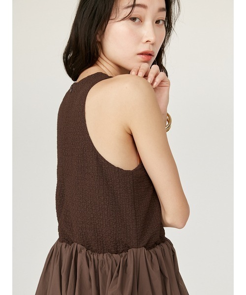 emmi（エミ）の「膨れジャガードカットドッキングワンピース（ワンピース・レディース・ブルー/ブラウン/ホワイト・0/1）」の7枚目の写真
