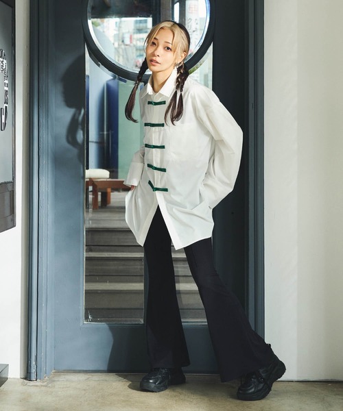 DURAS(デュラス)の「フレアレギンスパンツ(レギンス/スパッツ・レディース・ブラウン/グレー/ブラック・SMALL/MEDIUM)」の16枚目の写真