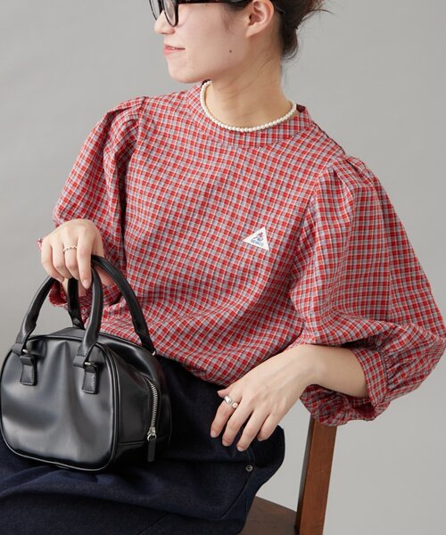 GEVACO(ゲバコ)の「【GEVACO】シアーサッカーギャザースリーブチェック柄ブラウス(シャツ/ブラウス・レディース・ホワイト/ネイビー/レッド・ONE SIZE)」の3枚目の写真