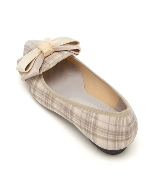 JELLY BEANS（ジェリービーンズ）の「【ひんやりパンプス】リボンオペラモールドソールパンプス【Made in Japan】(125-52113)JELLY BEANS(ジェリービーンズ)（パンプス・レディース・チェック/ブラック/アイボリー・22.5/23/23.5/24/24.5）」の9枚目の写真