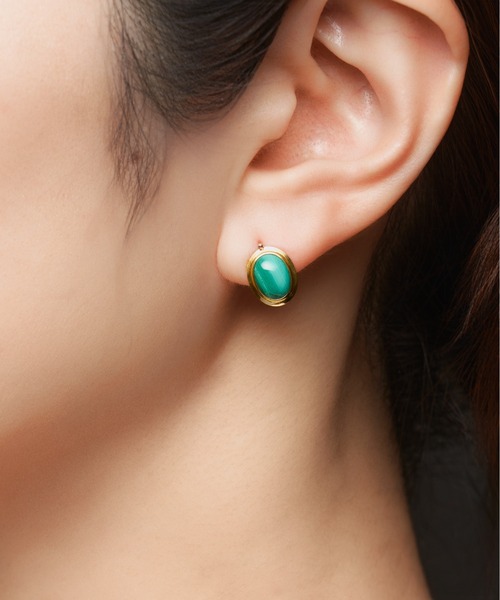 Jewel closet by L&Co.(ジュエルクローゼットバイエルアンドコー)の「K10 カラーストーン ピアス(ピアス(両耳用)・レディース・モスグリーン・FREE)」の7枚目の写真