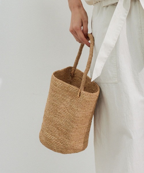 MADE IN MADA(メイドインマダ)の「MADE IN MADA(メイド イン マダ) / NAIVOバケツバッグ(かごバッグ・レディース・ブラウン・FREE)」の4枚目の写真