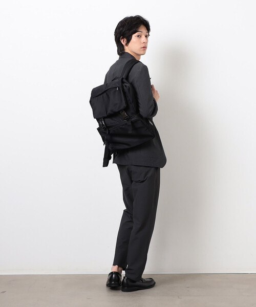 COMME CA ISM（コムサイズム）の「【PC収納可能】多機能リュック（バックパック/リュック・メンズ・ブラック・FREE）」の2枚目の写真