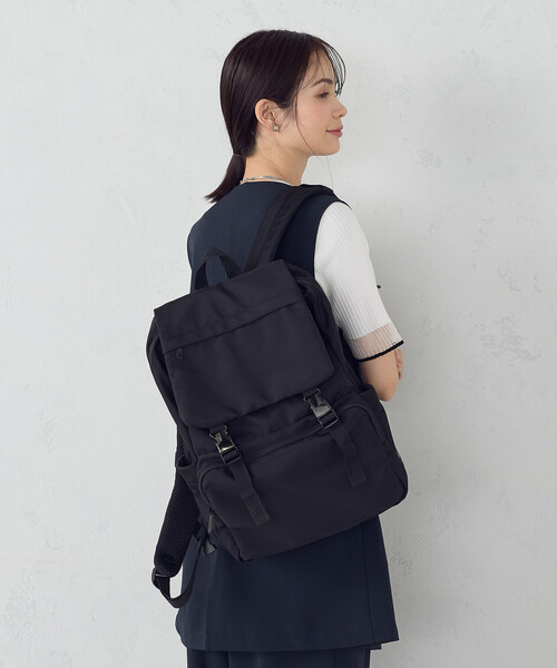 COMME CA ISM（コムサイズム）の「【PC収納可能】多機能リュック（バックパック/リュック・メンズ・ブラック・FREE）」の4枚目の写真