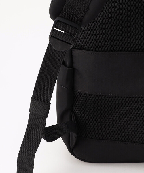 COMME CA ISM（コムサイズム）の「【PC収納可能】多機能リュック（バックパック/リュック・メンズ・ブラック・FREE）」の14枚目の写真