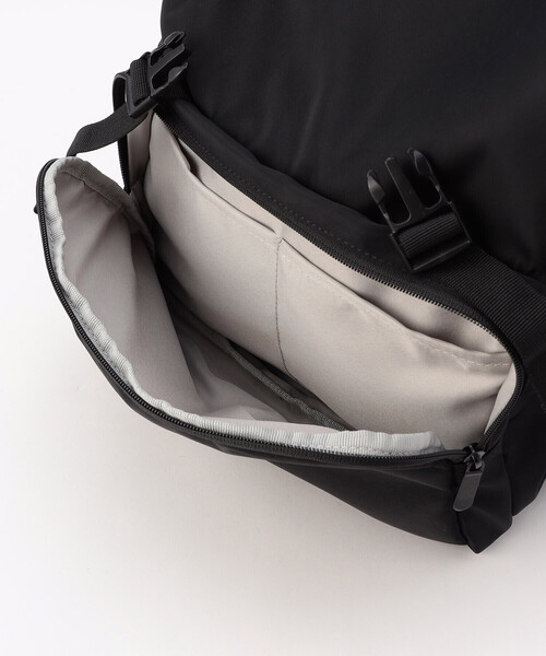 COMME CA ISM（コムサイズム）の「【PC収納可能】多機能リュック（バックパック/リュック・メンズ・ブラック・FREE）」の21枚目の写真