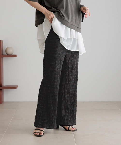 LOWRYS FARM（ローリーズファーム）の「ミニシャーリングフレアパンツ 451869（その他パンツ・レディース・ブラック/ブラウン/アイボリー・FREE）」の7枚目の写真