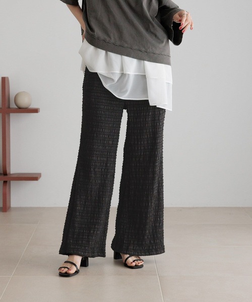 LOWRYS FARM（ローリーズファーム）の「ミニシャーリングフレアパンツ 451869（その他パンツ・レディース・ブラック/ブラウン/アイボリー・FREE）」の8枚目の写真