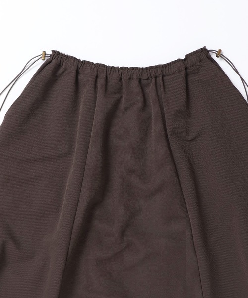 hunch（ハンチ）の「撥水 フレアスカート（スカート・レディース・レッド/ブラウン/ブラック・FREE）」の13枚目の写真