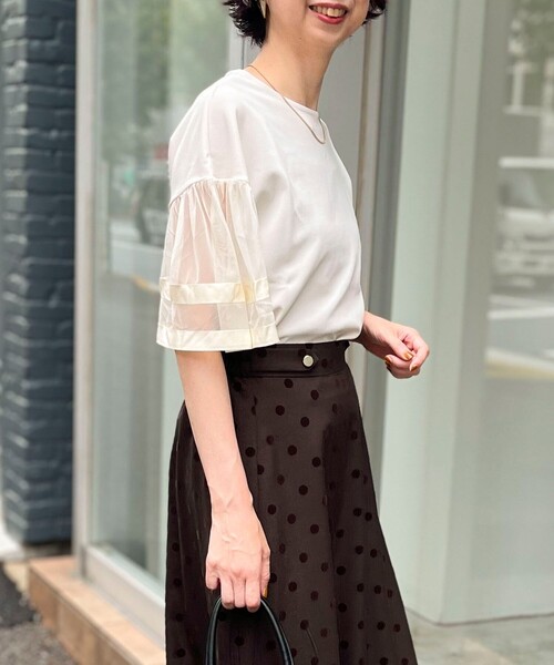 MICO COULIER（ミコクリエ）の「カットジョーゼット袖レースブラウス（Tシャツ/カットソー・レディース・ブラック/キナリ・38）」の14枚目の写真