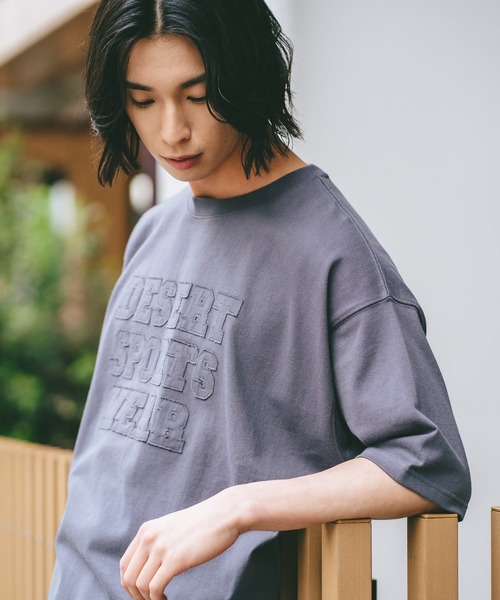 UNIIT(ユニット)の「【DESERT SPORTSWEAR:デザートスポーツウェア】ブランドロゴ Tシャツ(Tシャツ/カットソー・メンズ・ブラウン/スミクロ/アイボリー・MEDIUM/LARGE/X-LARGE)」の3枚目の写真