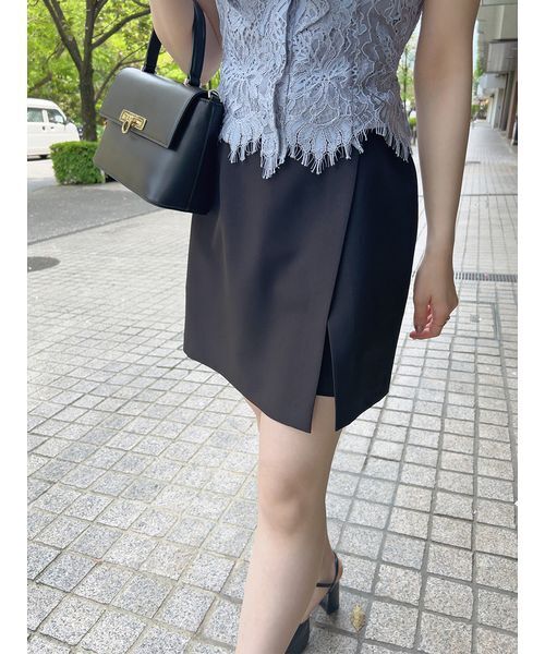 SNIDEL(スナイデル)の「ラップディティールシンプルスカショーパン(その他パンツ・レディース・アイボリー/ブラック/グレー・0/1/2)」の17枚目の写真