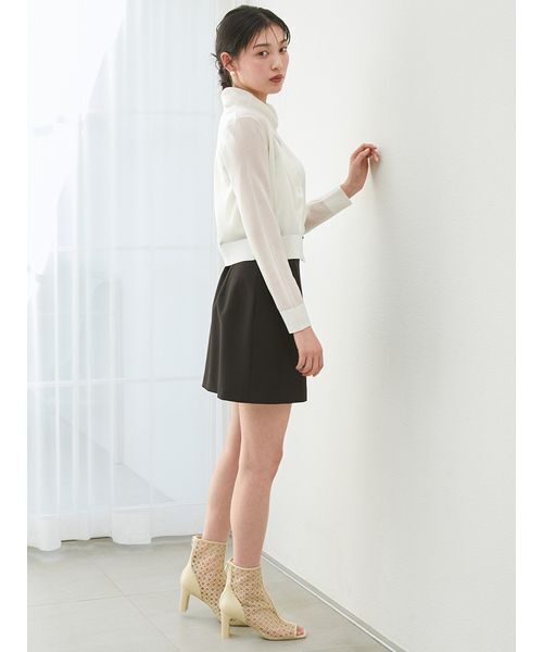 SNIDEL(スナイデル)の「ラップディティールシンプルスカショーパン(その他パンツ・レディース・アイボリー/ブラック/グレー・0/1/2)」の6枚目の写真