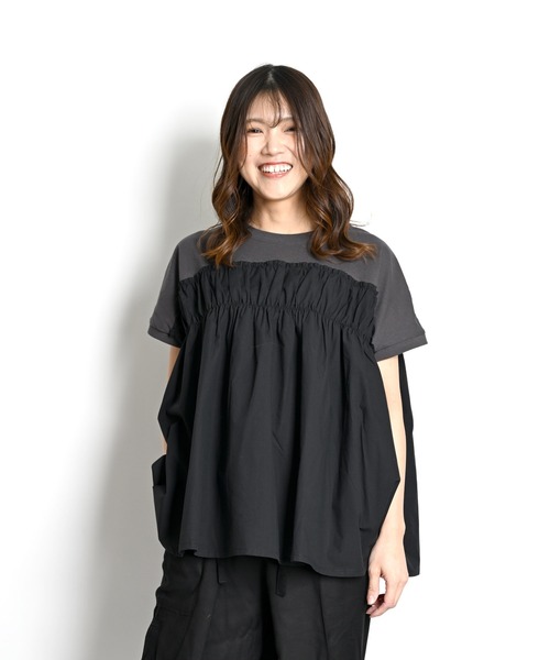 MARAI(マーライ)の「ビスチェ風半袖カットソー(Tシャツ/カットソー・レディース・ブルー/ホワイト/ブラック/ベージュ・FREE)」の11枚目の写真