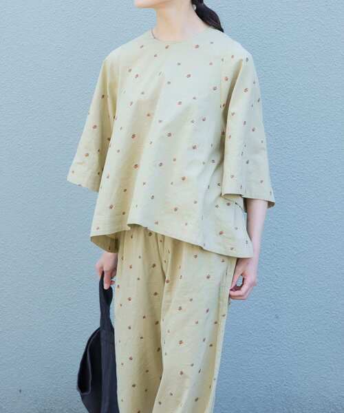 セール】小花刺繍フレアブラウス（シャツ/ブラウス）｜かぐれ