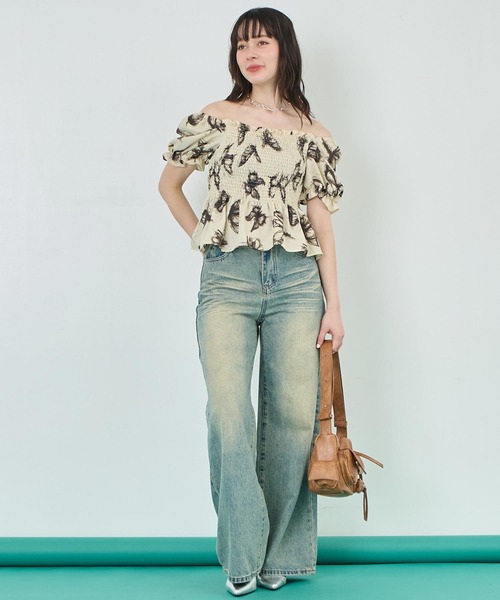 ANAP(アナップ)の「ウォッシュ 加工 デニム ワイド パンツ(デニムパンツ・レディース・ブルー/ライトブルー・S/M)」の8枚目の写真