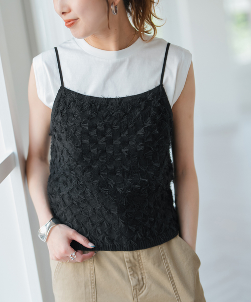 Spick & Span(スピックアンドスパン)の「手洗い可 / フリンジニットキャミソール(キャミソール・レディース・ホワイト/ブラウン/ブラック・FREE)」の2枚目の写真