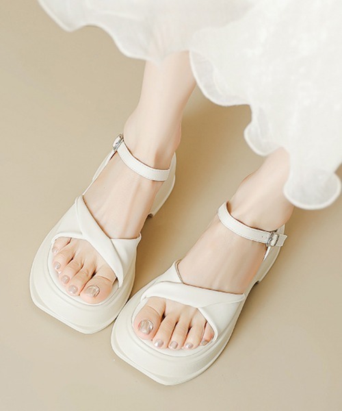 Miniministore(ミニミニストア)の「厚底サンダル サマーサンダル レディース(サンダル・レディース・ブラック/アイボリー・25.0cm/24.5cm/24.0cm/23.5cm/23.0cm/22.5cm)」の1枚目の写真