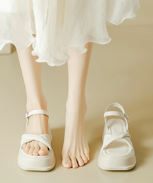 Miniministore(ミニミニストア)の「厚底サンダル サマーサンダル レディース(サンダル・レディース・ブラック/アイボリー・25.0cm/24.5cm/24.0cm/23.5cm/23.0cm/22.5cm)」の15枚目の写真