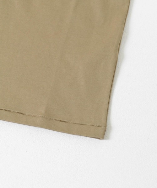 ATON（エイトン）の「ATON　SUVIN 60/2 PERFECT SHORT-SLEEVE（Tシャツ/カットソー・レディース・キャメル/グリーン/ブラック・2）」の7枚目の写真