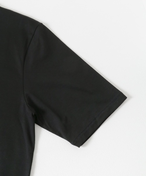 ATON（エイトン）の「ATON　SUVIN 60/2 PERFECT SHORT-SLEEVE（Tシャツ/カットソー・レディース・キャメル/グリーン/ブラック・2）」の11枚目の写真