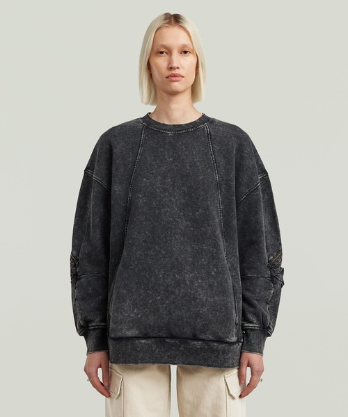 G-STAR(ジースター)の「【UNISEX】WASHED 3D MIX OVERSIZED SWEATER/ユニセックスヴィンテージライクウォッシュド加工立体裁断オーバーサイズスウェット/トレーナー(スウェット・レディース・ベージュ系その他/ダークブラック・X-SMALL/SMALL/MEDIUM)」の1枚目の写真