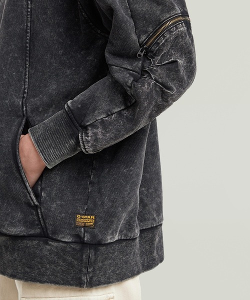 G-STAR(ジースター)の「【UNISEX】WASHED 3D MIX OVERSIZED SWEATER/ユニセックスヴィンテージライクウォッシュド加工立体裁断オーバーサイズスウェット/トレーナー(スウェット・レディース・ベージュ系その他/ダークブラック・X-SMALL/SMALL/MEDIUM)」の10枚目の写真