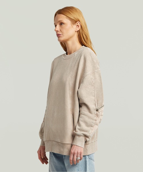 G-STAR(ジースター)の「【UNISEX】WASHED 3D MIX OVERSIZED SWEATER/ユニセックスヴィンテージライクウォッシュド加工立体裁断オーバーサイズスウェット/トレーナー(スウェット・レディース・ベージュ系その他/ダークブラック・X-SMALL/SMALL/MEDIUM)」の7枚目の写真