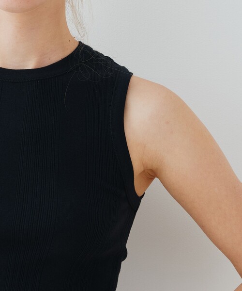 GALERIE VIE(ギャルリー ヴィー)の「ランダムテレコ ノースリーブプルオーバー(タンクトップ・レディース・ブラック/ホワイト/ネイビー/ブルー系その他・FREE)」の10枚目の写真