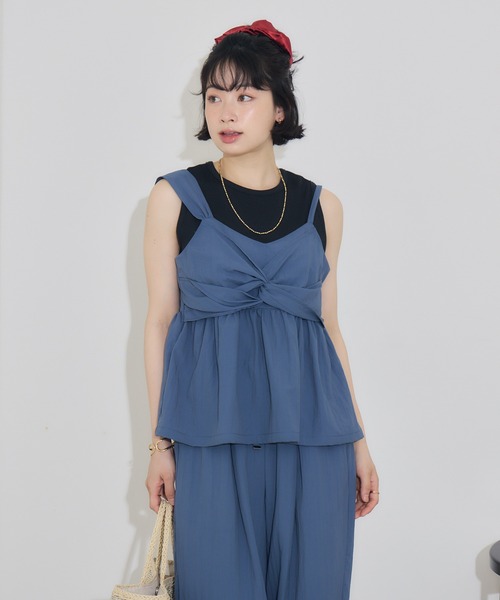 KATHARINE ROSS（キャサリンロス）の「【PILLINI/ピリーニ】アシンメトリーツイストビスチェ（ベスト・レディース・ブラック/ベージュ/ブルー・MEDIUM）」の16枚目の写真