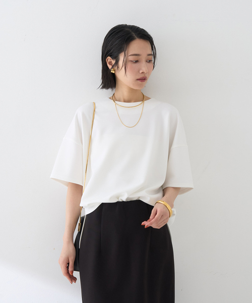 Rouge vif（ルージュヴィフ）の「【接触冷感】ストレッチダンボール半袖プルオーバー（シャツ/ブラウス・レディース・オフホワイト/スミクロ・フリー）」の5枚目の写真