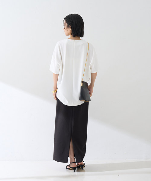 Rouge vif（ルージュヴィフ）の「【接触冷感】ストレッチダンボール半袖プルオーバー（シャツ/ブラウス・レディース・オフホワイト/スミクロ・フリー）」の18枚目の写真