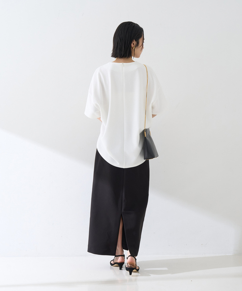 Rouge vif（ルージュヴィフ）の「【接触冷感】ストレッチダンボール半袖プルオーバー（シャツ/ブラウス・レディース・オフホワイト/スミクロ・フリー）」の19枚目の写真