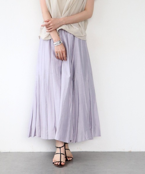 Jines(ジネス)の「シルキーローンフレアースカート【セットアップ可】(スカート・レディース・ブラック/ブラウン/パープル・38)」の1枚目の写真