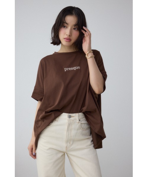 AZUL by moussy(アズールバイマウジー)の「C/T冷感ロゴシシュウTシャツ(Tシャツ/カットソー・レディース・ブラック/オフホワイト/ライトイエロー/ブラウン・FREE)」の22枚目の写真
