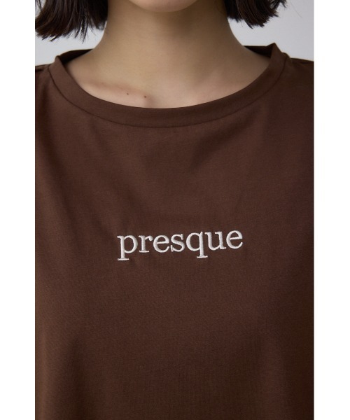AZUL by moussy(アズールバイマウジー)の「C/T冷感ロゴシシュウTシャツ(Tシャツ/カットソー・レディース・ブラック/オフホワイト/ライトイエロー/ブラウン・FREE)」の17枚目の写真