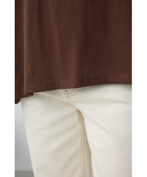 AZUL by moussy(アズールバイマウジー)の「C/T冷感ロゴシシュウTシャツ(Tシャツ/カットソー・レディース・ブラック/オフホワイト/ライトイエロー/ブラウン・FREE)」の15枚目の写真