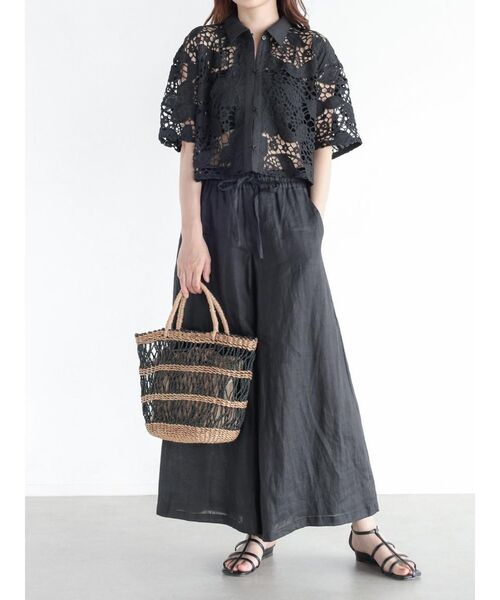 FIKA.(フィーカ)の「Pin tuck cotton skirt(スカート・レディース・オフホワイト/ブラック・MEDIUM)」の8枚目の写真