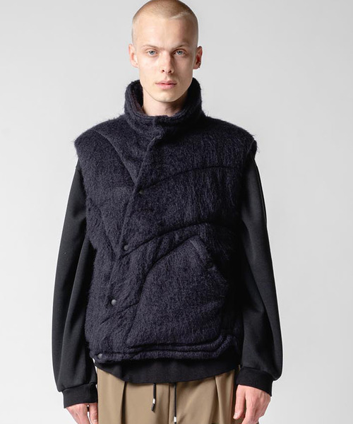 yoshio kubo⁄ラウンドネックベスト yoshiokubo（ヨシオクボ）の