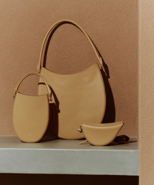 ADAM ET ROPE'（アダムエロペ）の「【PFT】Tamago Small ポシェット（ハンドバッグ・レディース・ブラウン/ホワイト/キャメル・FREE）」の10枚目の写真