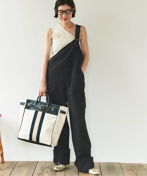 美品　UNTITLED　アンタイトル　リラクシオンツイル オールインワン　L アンタイトル オールインワン 黒 無地リラクシオンツイルオール
